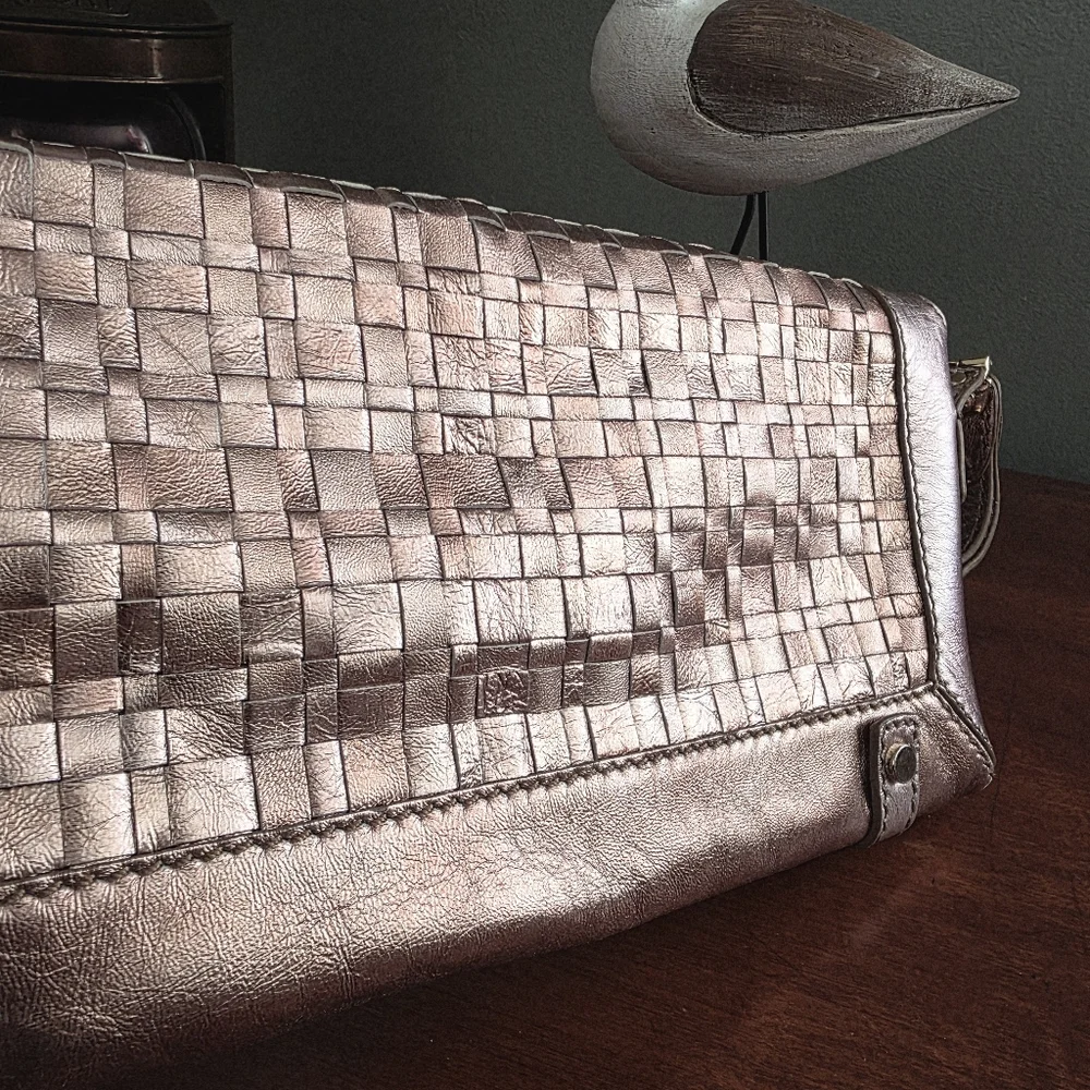 Elliott Lucca Woven Wristlet Clutch Pink Rose Gold Metallic Leather Bag